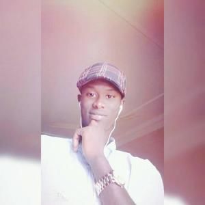 Meet your Posher, Ousmane